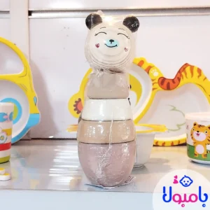 برج چوبی ساختهشده با مهرههای رنگی