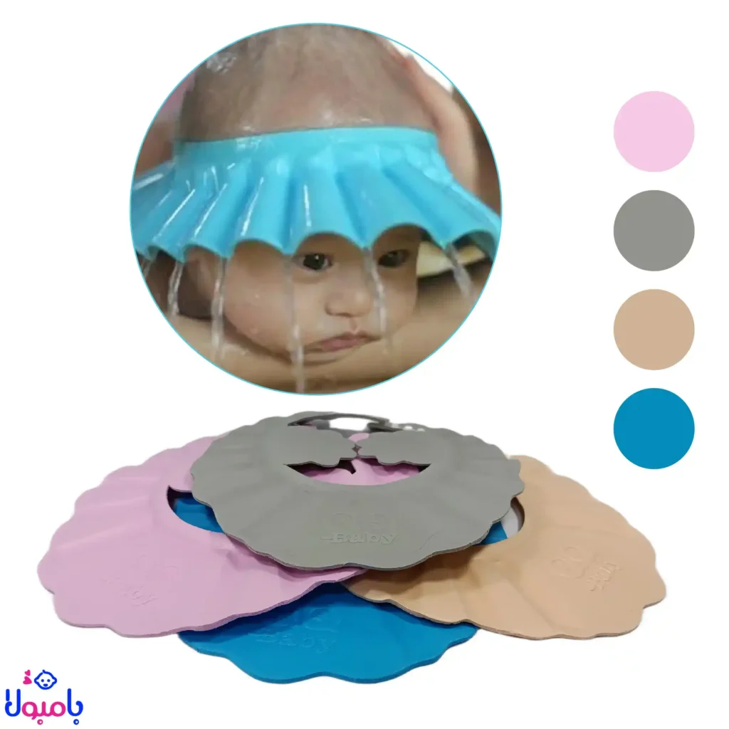 نوزاد با کلاه حمام گوشدار QQ Baby در حال شستشو