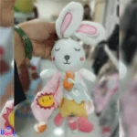 دستمال عروسکی چندکاره نوزادی | آویز کریر و کالسکه | دارای دندانگیر و جغجغه ملایم